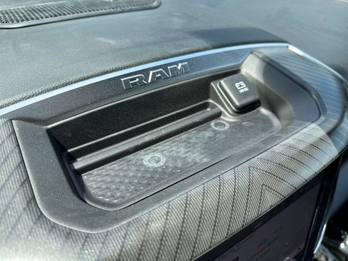 New 2026 RAM 1500 Express AWD/4WD image 29