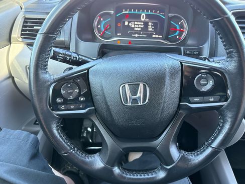 Used 2021 Honda Pilot Touring image 29