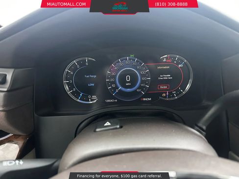 Used 2016 Cadillac Escalade Luxury image 11