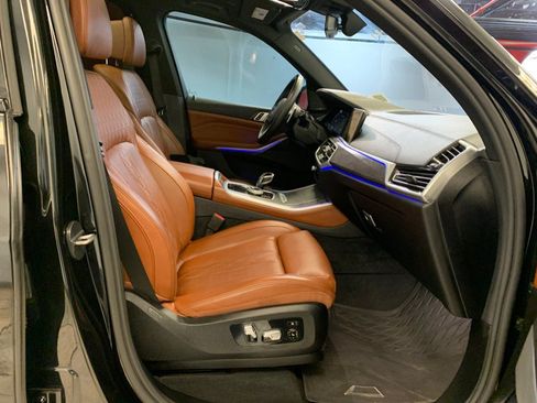 Used 2021 BMW X5 M50i w/ Executive Package AWD/4WD image 75