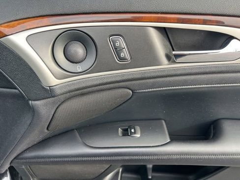 Used 2019 Lincoln MKZ Reserve image 31