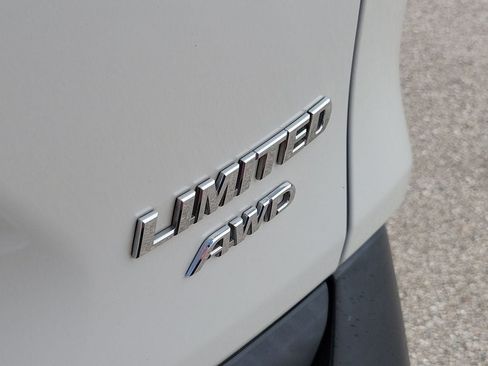 Used 2019 Toyota RAV4 Limited w/ Advanced Technology Package AWD/4WD image 7