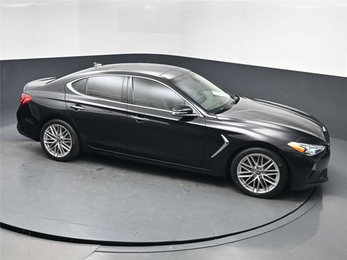 Used 2021 Genesis G70 2.0T w/ Elite Package image 16