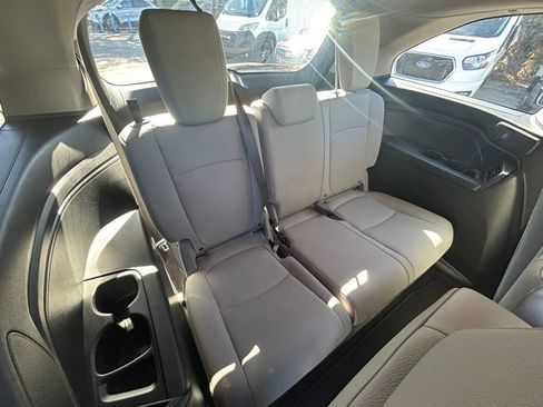 Used 2018 Honda Odyssey EX-L image 29