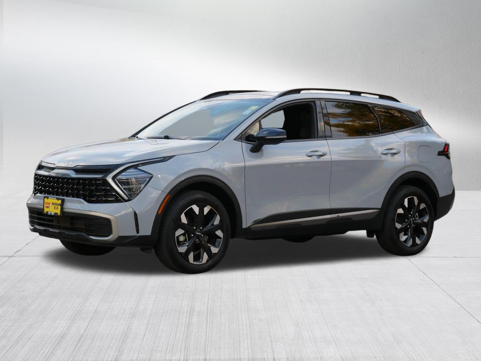 Certified 2024 Kia Sportage X-Line w/ X-Line Premium Package AWD/4WD image 3