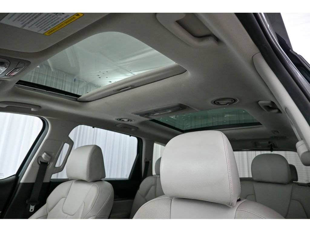 Used 2023 Kia Telluride SX AWD/4WD image 36