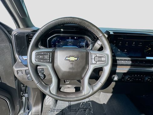 Used 2023 Chevrolet Silverado 1500 LT w/ Protection Package image 10
