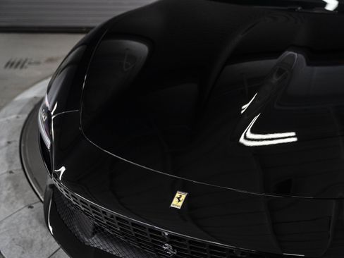 Used 2025 Ferrari Roma Spider RWD image 25
