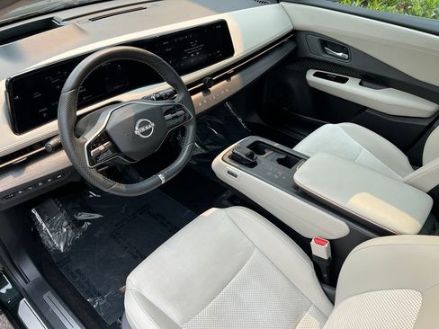 Certified 2024 Nissan Ariya AWD image 16