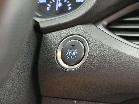 Used 2019 Hyundai Elantra GT N Line FWD image 27