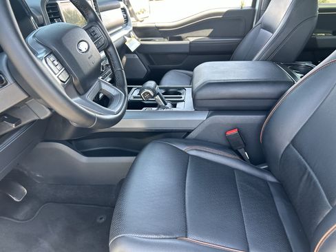 Used 2025 Ford F150 Lariat AWD/4WD image 26