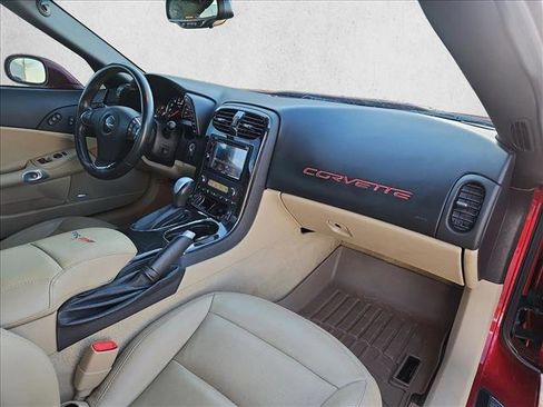 Used 2012 Chevrolet Corvette Grand Sport w/ 3LT Preferred Equipment Group image 17