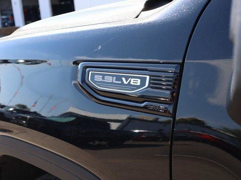 New 2026 GMC Sierra 1500 Elevation image 14