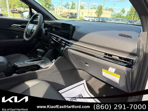 New 2027 Kia Sportage X-Line AWD/4WD image 12