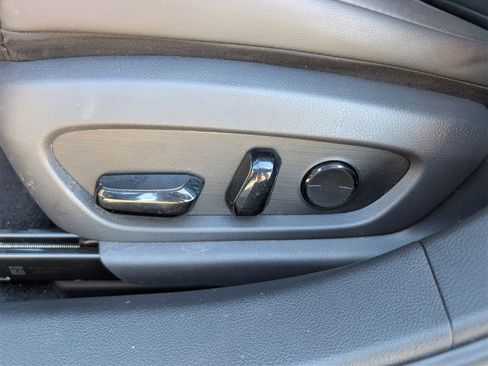 Used 2019 Lexus ES 350 350 w/ Premium Package image 15