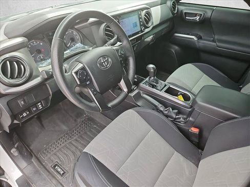 Certified 2021 Toyota Tacoma TRD Sport w/ Technology Package AWD/4WD image 11