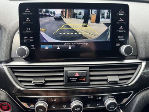 Used 2021 Honda Accord Sport image 19