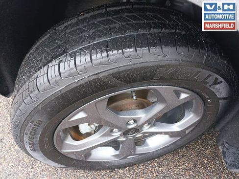 Used 2024 Ford Escape ST-Line AWD/4WD image 19