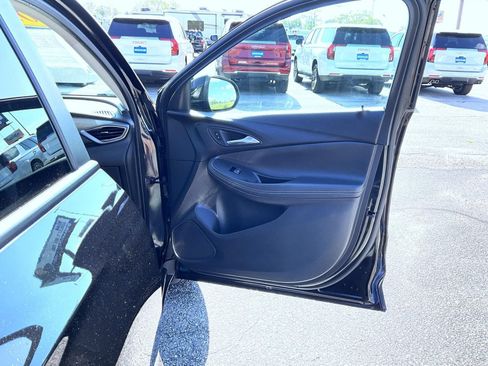 Used 2023 Buick Encore GX Select w/ Safety Package II AWD/4WD image 16