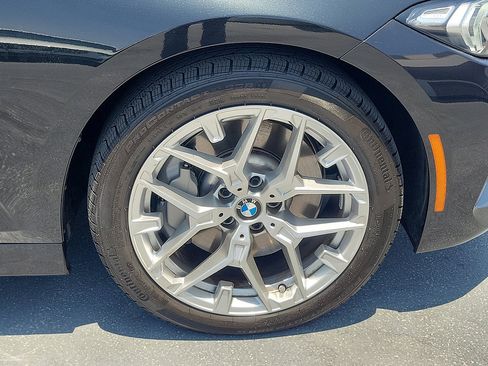 Used 2026 BMW 330i Sedan w/ Premium Package RWD image 4