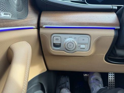 Used 2024 Mercedes-Benz GLS 450 4MATIC image 29