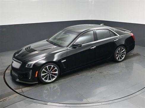 Used 2019 Cadillac CTS V image 50