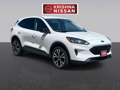 Used 2022 Ford Escape SE w/ SE Sport Appearance Package