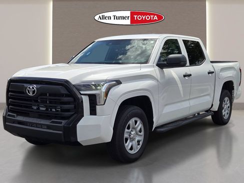 Used 2026 Toyota Tundra SR AWD/4WD image 4