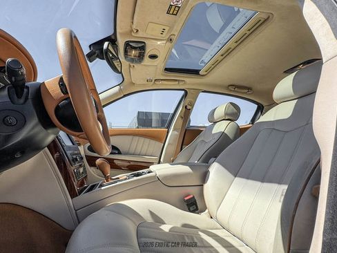 Used 2011 Maserati Quattroporte S RWD image 45