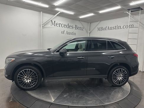New 2026 Mercedes-Benz GLC 300 image 4