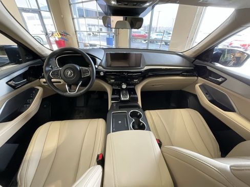 Certified 2025 Acura MDX SH-AWD image 9