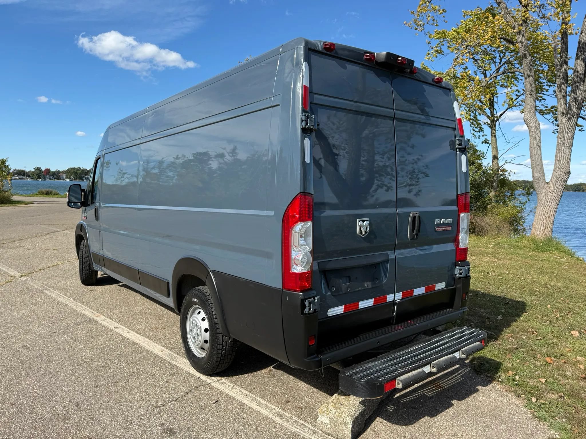 Used 2020 RAM ProMaster 3500 FWD image 7
