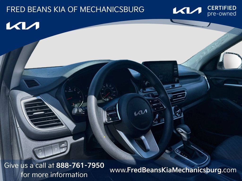 Certified 2023 Kia Seltos LX AWD/4WD image 1