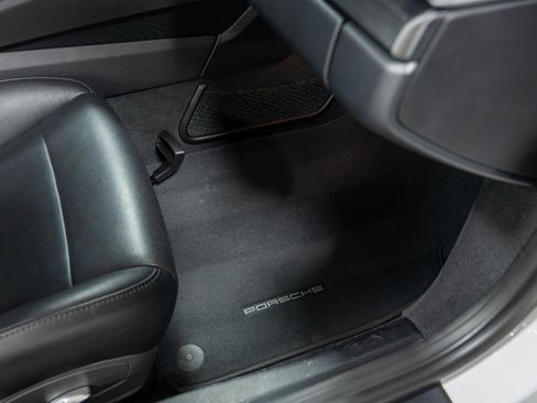 Used 2018 Porsche 911 Carrera GTS image 73