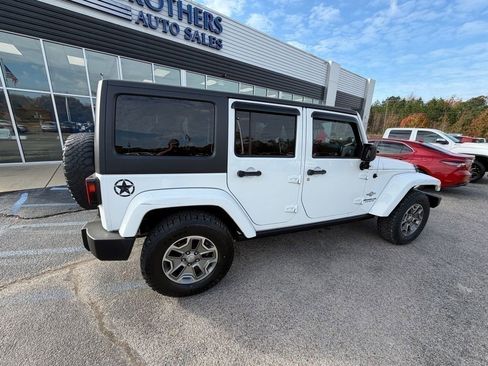Used 2014 Jeep Wrangler Freedom Edition image 5