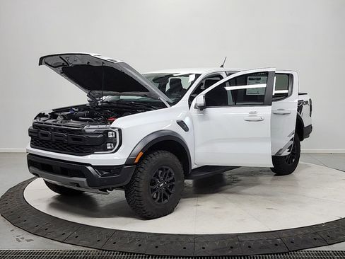 Used 2024 Ford Ranger Raptor AWD/4WD image 11