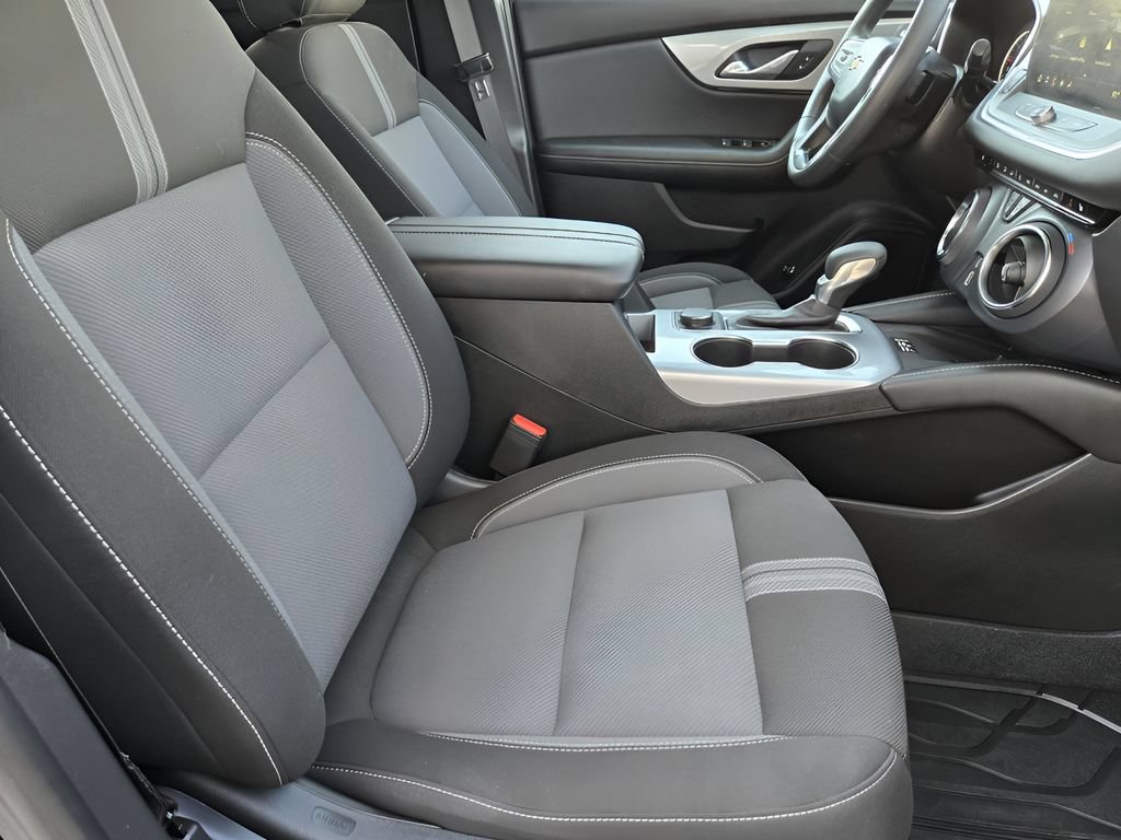 Used 2024 Chevrolet Blazer LT w/ Convenience Package FWD image 13
