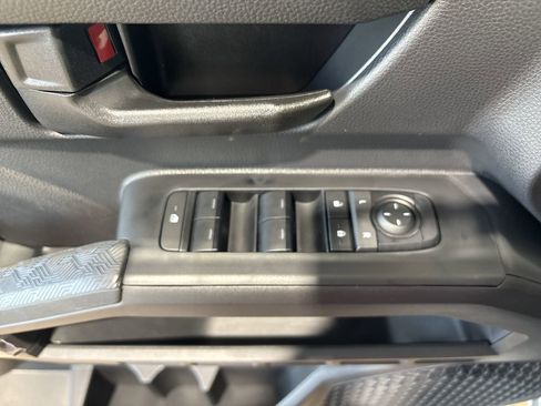 New 2026 Toyota Tacoma SR5 AWD/4WD image 13