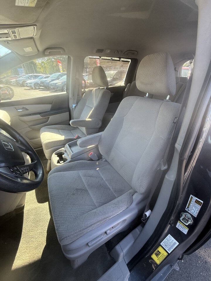 Used 2016 Honda Odyssey EX image 13