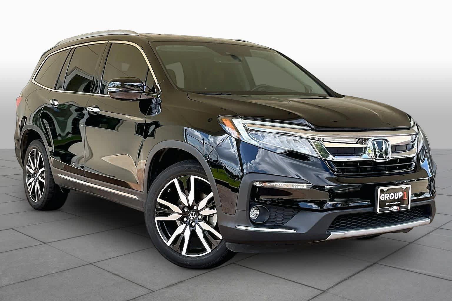 Used 2019 Honda Pilot Touring image 3