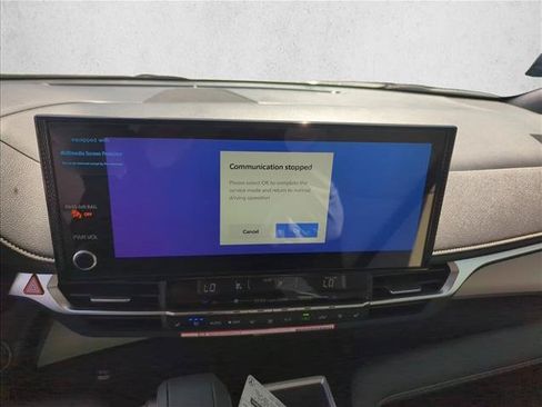 New 2026 Toyota Sienna Limited FWD image 19