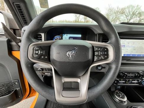 Certified 2022 Ford Bronco 2-Door AWD/4WD image 25
