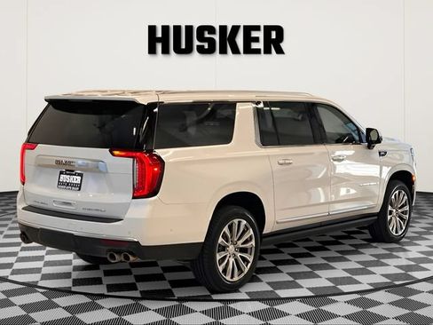 Certified 2024 GMC Yukon XL Denali w/ Denali Reserve Package AWD/4WD image 7
