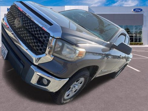 Used 2018 Toyota Tundra SR5 RWD image 7