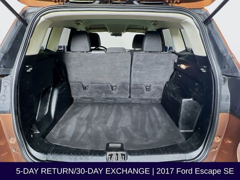 Used 2017 Ford Escape SE w/ SE Cold Weather Package image 29