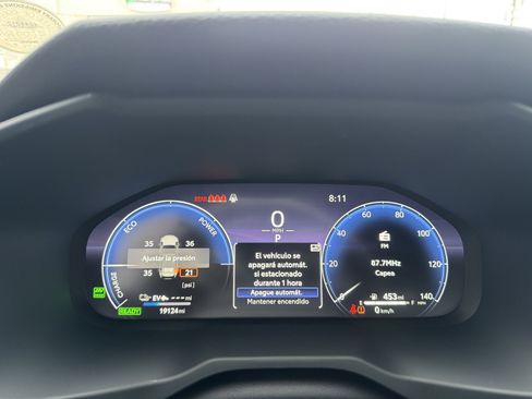 Certified 2025 Toyota RAV4 XSE image 21