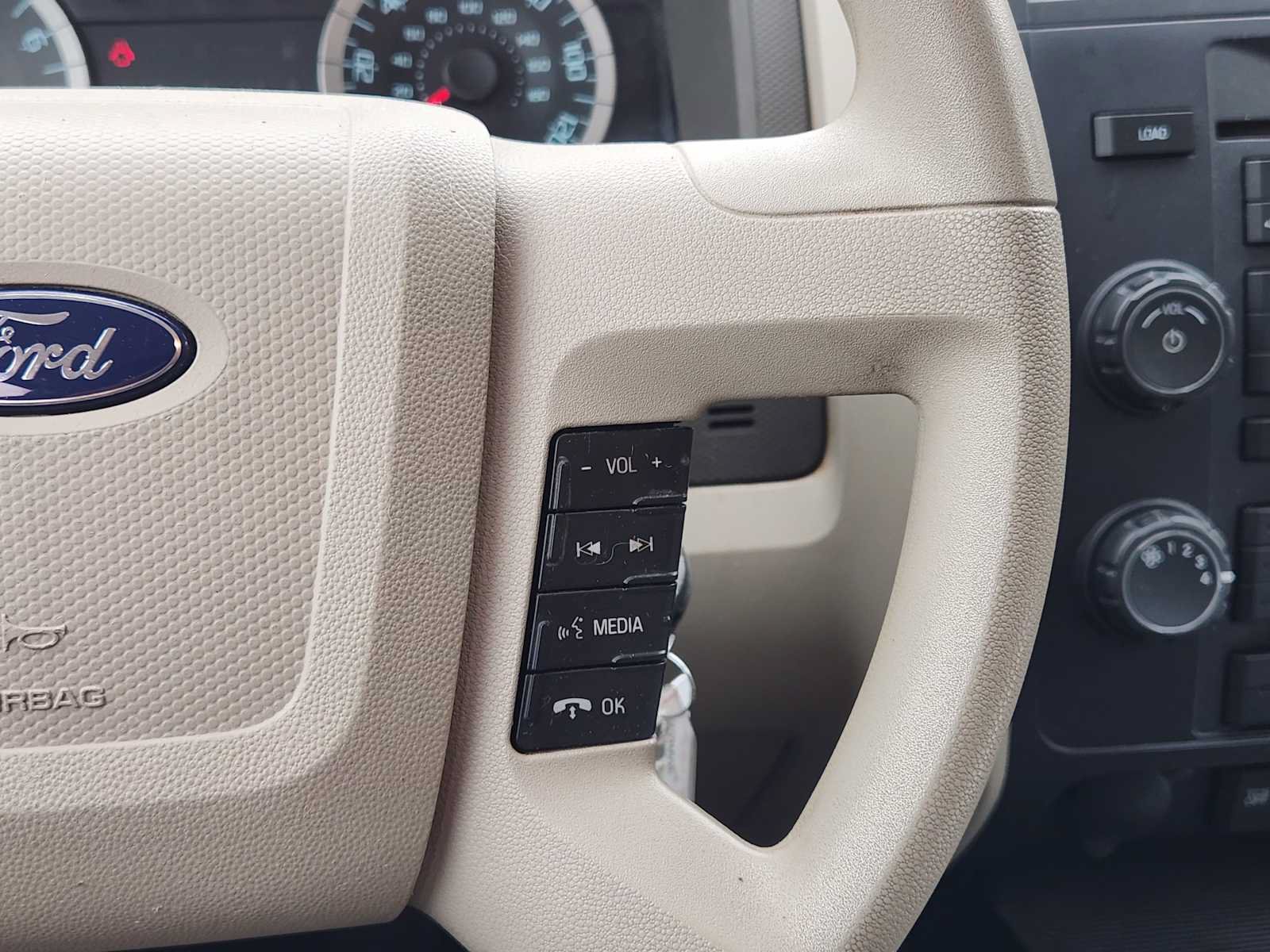 Used 2012 Ford Escape XLS FWD image 26