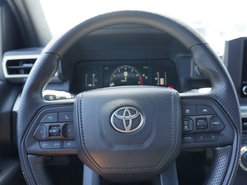 New 2026 Toyota Tacoma SR5 RWD image 17