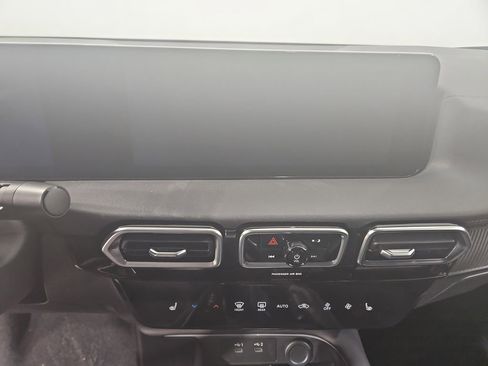 New 2026 Nissan Sentra SV w/ SV Convenience Package image 18