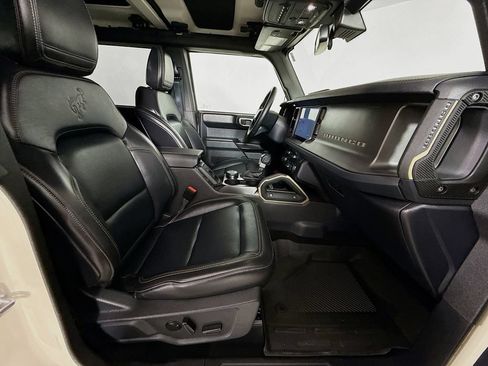 Used 2025 Ford Bronco Badlands AWD/4WD image 31
